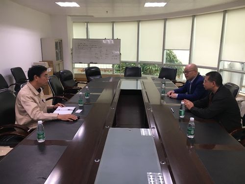 深化穗港協(xié)同創(chuàng)新，科技服務(wù)賦能企業(yè)數(shù)字化轉(zhuǎn)型 ——市科技服務(wù)中心聯(lián)合香港生產(chǎn)力促進(jìn)局開展企業(yè)走訪對(duì)接活動(dòng)
